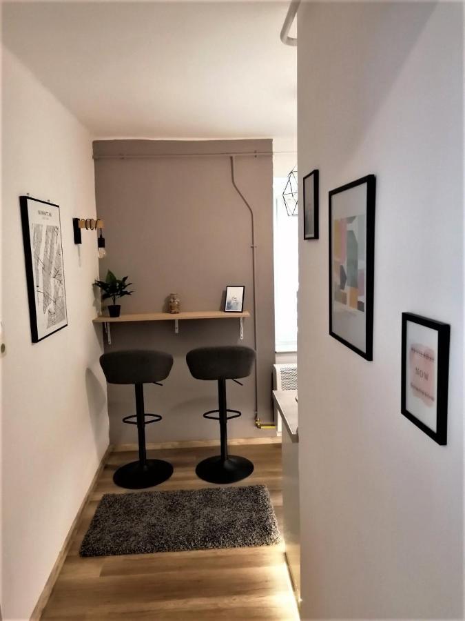 Central Home Apartment In The City Center Έγκερ Εξωτερικό φωτογραφία